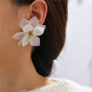 Flower Child “Large Stud”